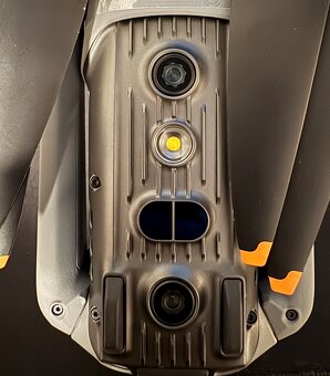 DJI Air 3S - top stav, zaruka do 12/26 - 7