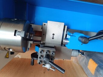 Nový VEVOR mini soustruh na kov MT2 550W - 7