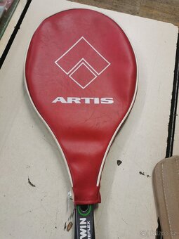 Retro tenisová raketa,Artis, fotbalové chrániče - 7
