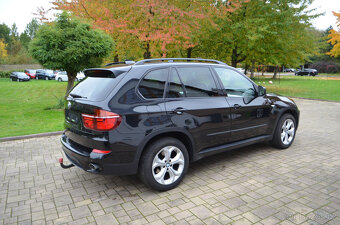PRODÁM BMW X5 3.0D 180KW JEN 195.000KM NAVI XEN, TAŽNÉ - 7