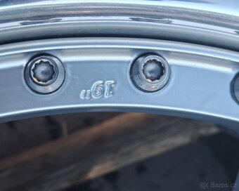 Oz Racing Superleggera III r19 třídílné kované - 7