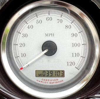 Harley - Davidson, Street Glide 88´ inch. - 7