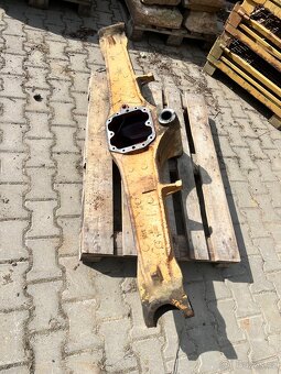 Přední náprava case 580 sle - 7