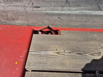 Schwarzmuller podval - 7