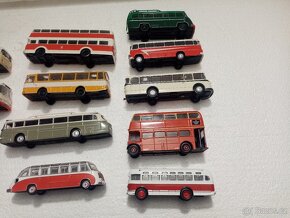 Autobusy 1/72 - 7