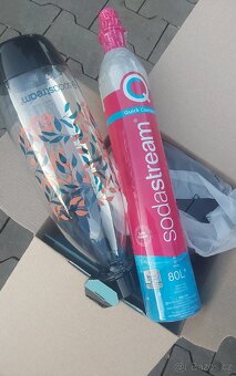 SODASTREAM TERRA BLACK LIMITED EDITION NOVY - 7