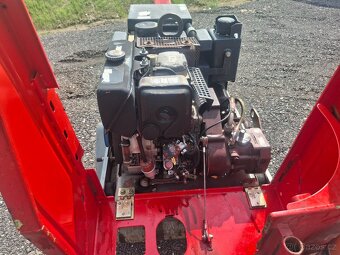 Válec Bomag BW65 H - 7