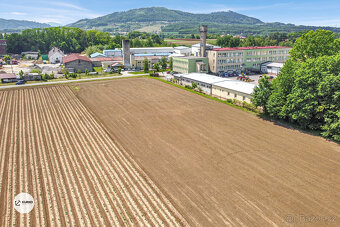 Komerční pozemek v Místku 2000 m2 - 4154 m2 - 7