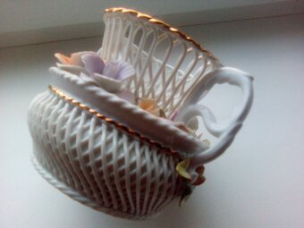 Starý Porcelán - VÁZA// KOŠÍČEK// - DÓZA - FORMA - 7
