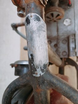 ČZ 125t - 7