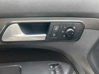 Volkswagen Touran 2.0D EcoFul - 7