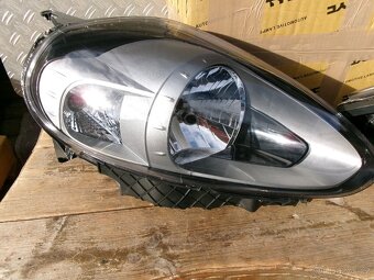 FIAT PUNTO EVO TYP 199 - PŘEDNÍ SVĚTLA - ANTHRACIT - 7