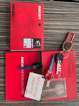 Ducati 749 r.v. 2006 - 7