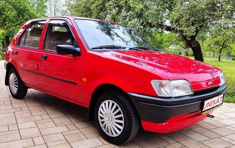 Ford Fiesta jako nová - 7