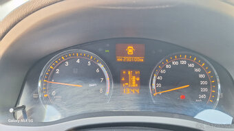 Toyota Avensis Kombi 1.8 Valvematic Benzin 108kW - 7