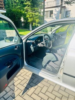 Prodám zachovalou Škoda Octavia 1.9tDi12/2006 první majitel - 7
