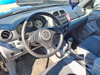 Toyota RAV4 2.0 automat r.v. 2003 4X4 - 7