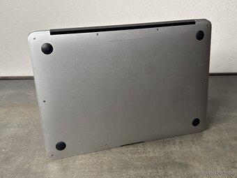 MacBook Air 13" 2015 128GB / i5 / 8GB - DPH - 7