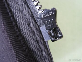 Velmi lehká bezpečnostní vesta vel. M pro jízdu na koni - 7