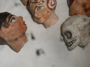 Staré loutky -hlavičky - 7