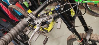 commencal supreme dh v4 - 7