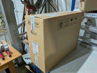 Elegantní elektrický krb XHD26 - 7