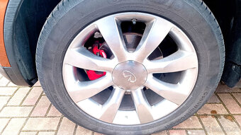 Infiniti FX35 TOP Exkluzivní kus 144 KM - 7