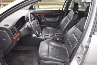 Opel Vectra 2,2 i AUTOMAT,PO STK - 7