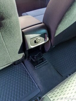 Sharan 7N 1,4 TSI - 7