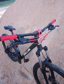 ☢️ MTB Kellys XS, TOP stav, 26", 3x8 ☢️ - 7