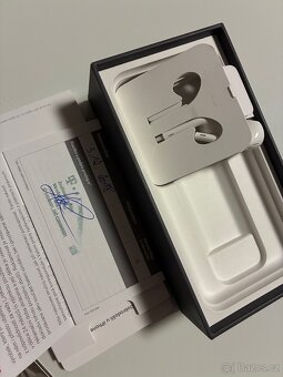 IPhone 8 2018 prosinec A1905 - 7