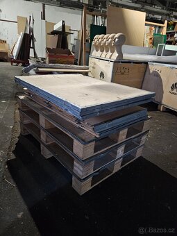 prodam lehke prepravni boxy s vikem a paletou - 7