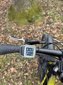 27,5" Elektrokolo Apache Manitou E3 - 7