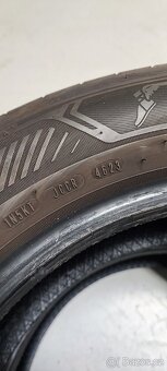 Jako nové 215/60/17 Goodyear Efficient Grip 2 SUV, DOT 4623. - 7