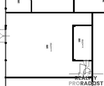 PRONÁJEM SKLADU - DÍLNY + KANCELÁŘ O VÝMĚŘE 115m2 V ADAMOVĚ - 7