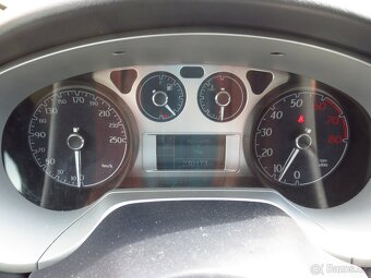 Lancia Delta 1,4 T-JET LPG Zavoli (propadla nadrz) - 7