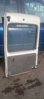 Volkswagen Caddy - zadní dveře - 7