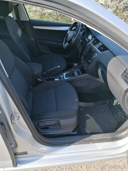 Škoda Octávia 3 2.0 TDI,135 KW. 4x4, r.výr.- 2015,Ser.Škoda - 7