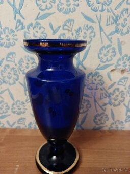 Modrá skleněná váza - 7