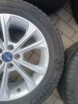310. Originál ALU kola Ford (Kuga) 5x108 R17 s TPMS - 7