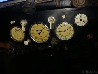 Mercedes w136 170V na opravu - 7