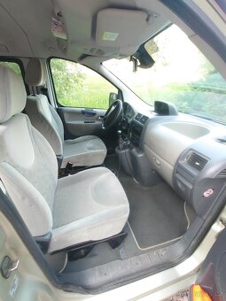 Citroën Jumpy 2.0 HDI 16V - 7