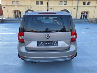 ŠKODA YETI 2.0 TDI R.2016 XENON - 7