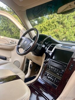 Cadillac Escalade 6.2 301kw LPG - Opočtové - 7