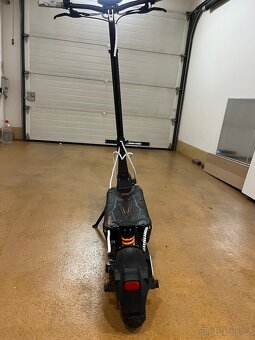 Elektrická koloběžka kukirin g2 master - 7