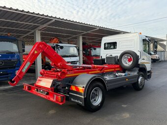 Mercedes Benz Atego 1218 hákový nosič kontejnerů - 7