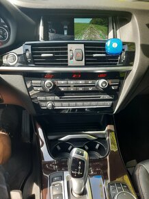BMW X3 2.0 Nafta 140 Kw X-drive rok 2017 - 7