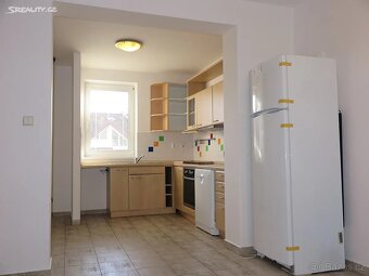 Pronájem rodinného domu 225 m², pozemek 204 m² V zahradách, - 7