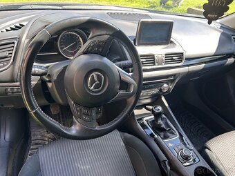 Mazda 3 - 7