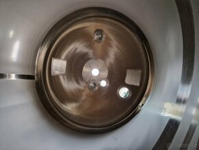 5700 l Moeschle nerezové (AISI 316L) zásobníky (4 ks) - 7